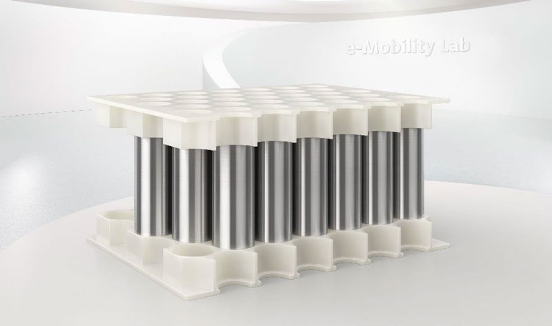 un adesivo per l’assemblaggio efficiente delle batterie agli ioni di litio An adhesive for efficient lithium-ion battery assembly Henkel 2 1