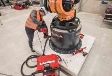 Hilti collabora con integratori fornitori di robot come partner tecnico sui temi di ancoraggio e fissaggio di linee automatizzate e celle robotizzate.
